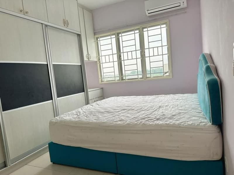 Pangsapuri untuk Disewa di Seri Baiduri - Alwin Lee - Bedroom - PropertyGuru.com.my