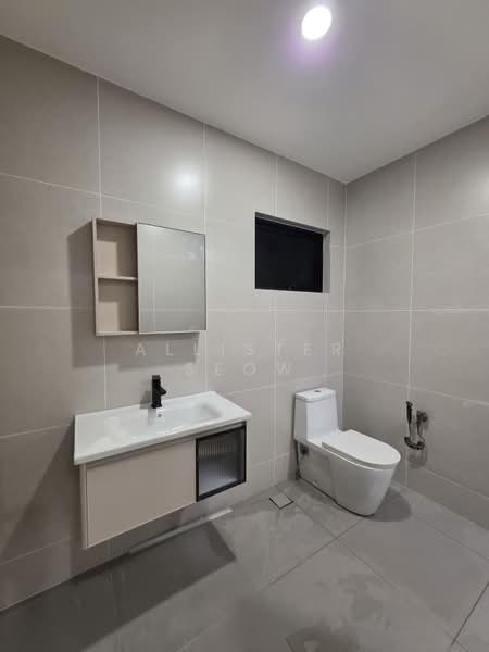 2-storey Terraced House for Sale in Taman Bunga Negara (Shah Alam) - Allister Seow - Bathroom - PropertyGuru.com.my