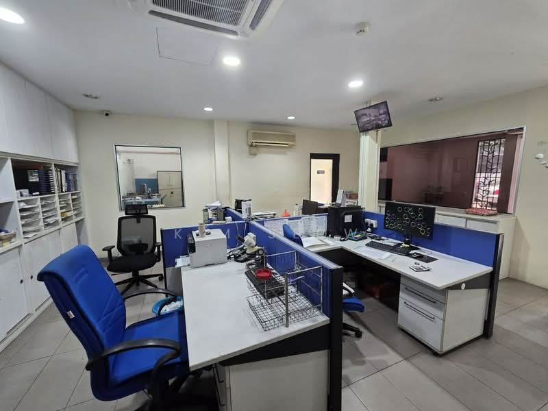 Semi-D Factory for Sale in Seksyen 16 (Shah Alam) - K.M Seow - Interior - PropertyGuru.com.my