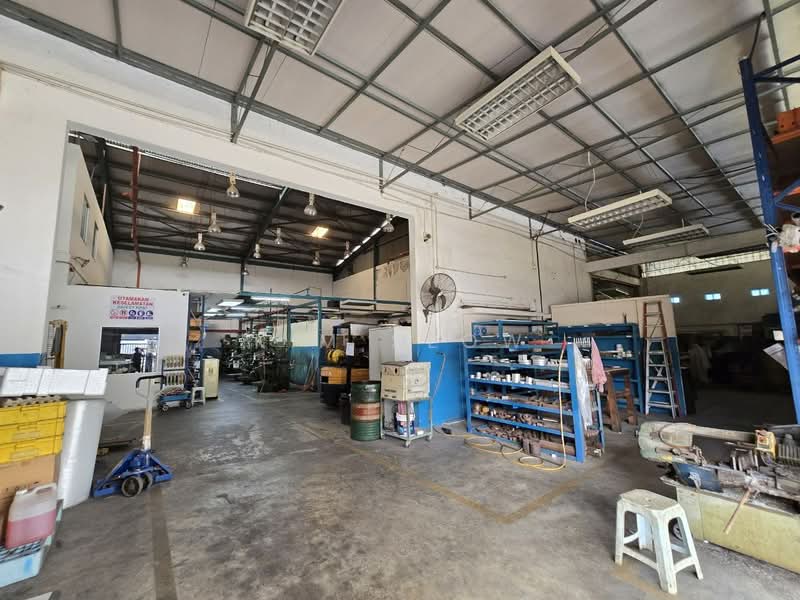 Semi-D Factory for Sale in Seksyen 16 (Shah Alam) - K.M Seow - Interior - PropertyGuru.com.my