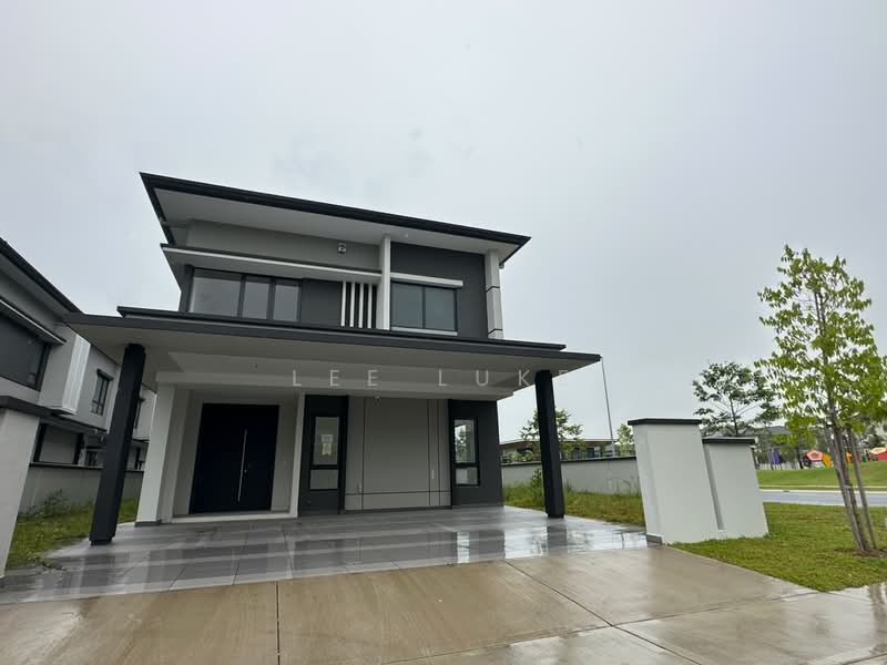 Bungalow for Sale in Bandar Tropicana Aman (Telok Panglima Garang) - Lee Luke - PropertyGuru.com.my