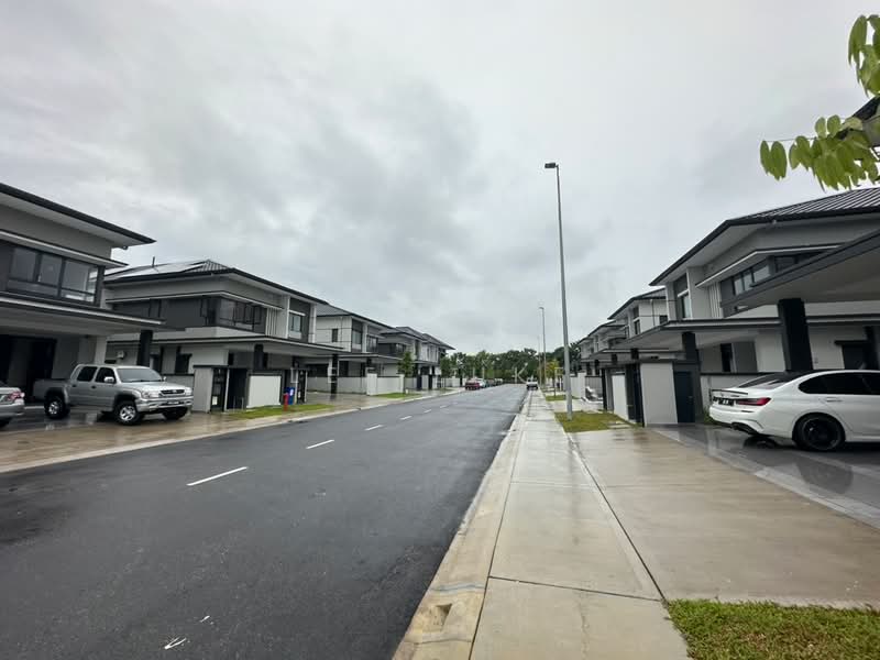Bungalow for Sale in Bandar Tropicana Aman (Telok Panglima Garang) - Lee Luke - PropertyGuru.com.my