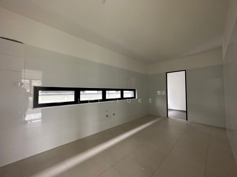 Bungalow for Sale in Bandar Tropicana Aman (Telok Panglima Garang) - Lee Luke - PropertyGuru.com.my
