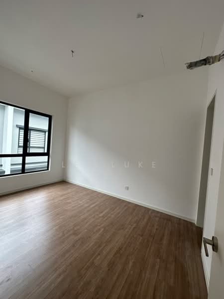 Bungalow for Sale in Bandar Tropicana Aman (Telok Panglima Garang) - Lee Luke - PropertyGuru.com.my