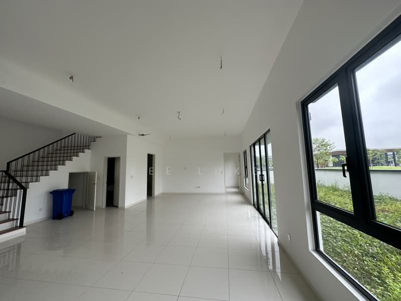 Bungalow for Sale in Bandar Tropicana Aman (Telok Panglima Garang) - Lee Luke - PropertyGuru.com.my