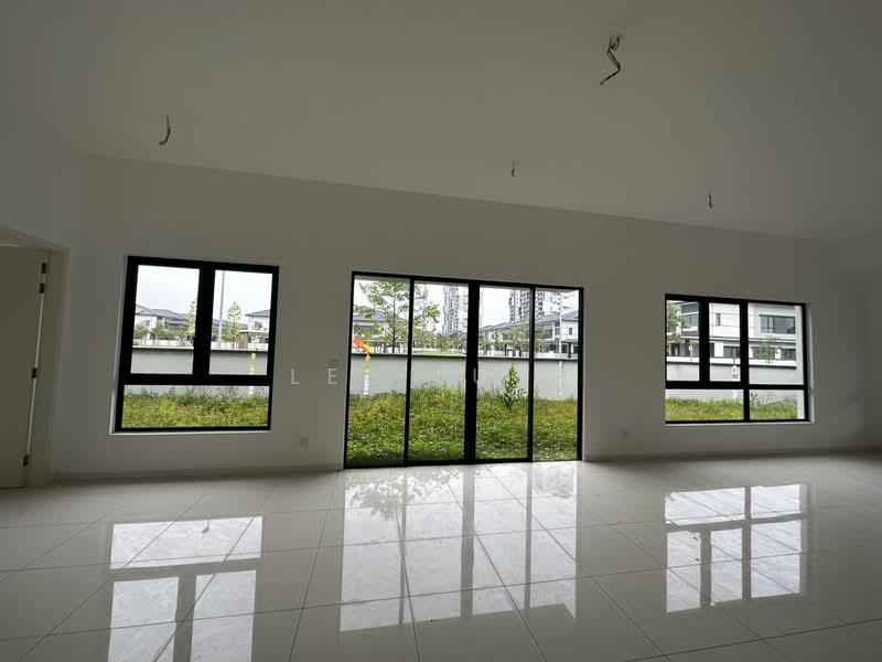 Bungalow for Sale in Bandar Tropicana Aman (Telok Panglima Garang) - Lee Luke - PropertyGuru.com.my