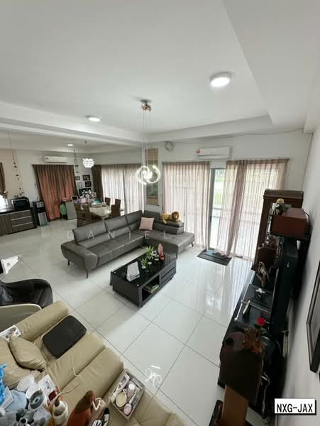 Rumah Berkembar untuk Dijual di Ambang Botanic 2 (Klang) - Daniel Kok - Living Room - PropertyGuru.com.my