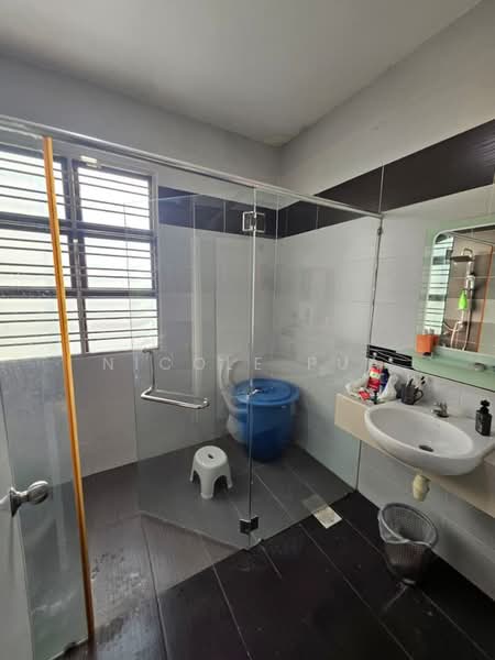 Rumah Teres 2 Tingkat untuk Dijual di Taman Kempas Utama (Tebrau) - Nicole Pua - Bathroom - PropertyGuru.com.my