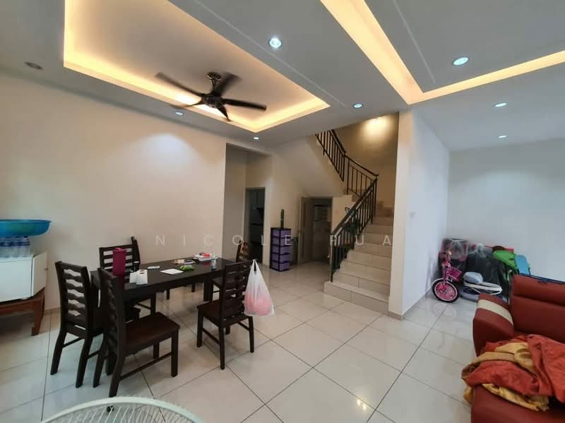 Rumah Teres 2 Tingkat untuk Dijual di Taman Kempas Utama (Tebrau) - Nicole Pua - Dining Room - PropertyGuru.com.my