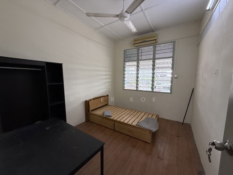 Rumah Teres 1 Tingkat untuk Dijual di Seksyen 17 (Petaling Jaya) - Peter Kok - PropertyGuru.com.my