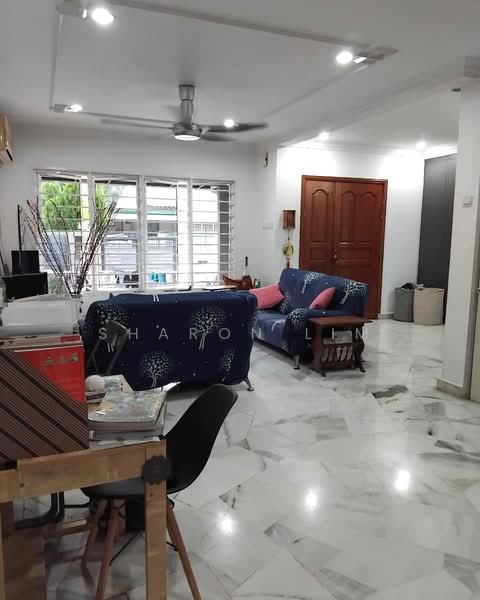 2-storey Terraced House for Sale in Usj 18 (Subang Jaya) - Sharon Lim - Living Room - PropertyGuru.com.my