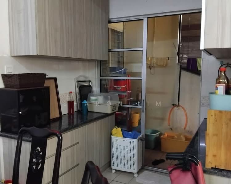 2-storey Terraced House for Sale in Usj 18 (Subang Jaya) - Sharon Lim - Kitchen - PropertyGuru.com.my