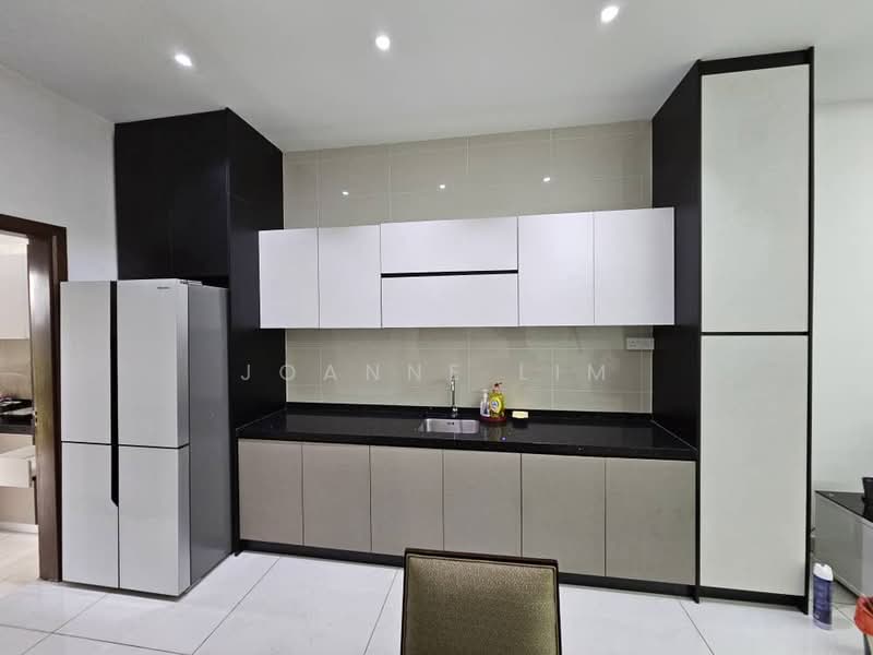 3-storey Terraced House for Sale in Diamond City (Semenyih) - Joanne Lim - Kitchen - PropertyGuru.com.my