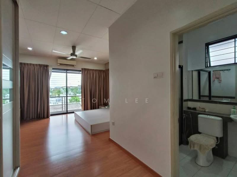 Rumah Teres 2-Tingkat untuk Dijual di Bandar Bukit Raja (Klang) - Tom Lee - PropertyGuru.com.my