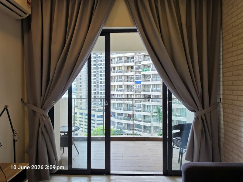 Kondominium untuk Disewa di Bay Point @ Country Garden Danga Bay - Stella Narita - Balcony - PropertyGuru.com.my