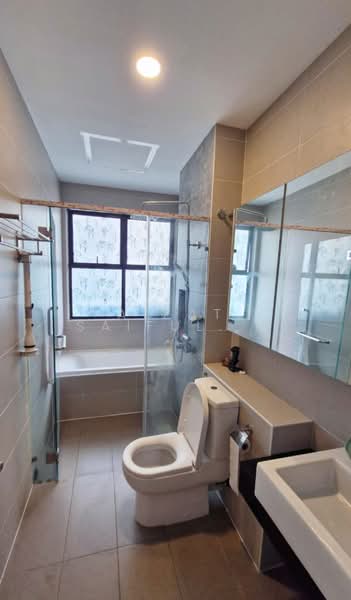 Condominium for Rent at Isle of Kamares - Aizat Saifulrullah - Bathroom - PropertyGuru.com.my