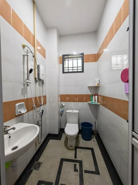 Rumah Teres 1 Tingkat untuk Dijual di Johor Bahru (Johor) - Josephine Yong - Bathroom - PropertyGuru.com.my