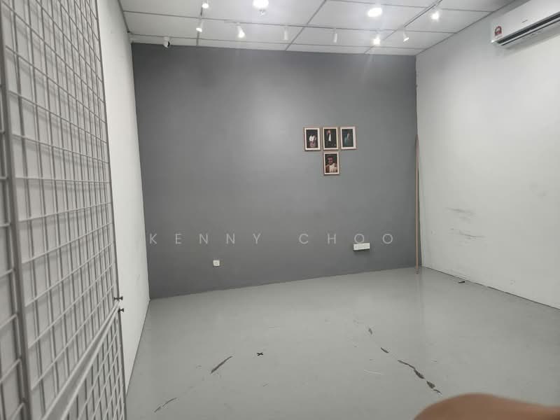 Shop / Office for Rent in Bandar Puteri Puchong (Puchong) - Kenny Choo - PropertyGuru.com.my