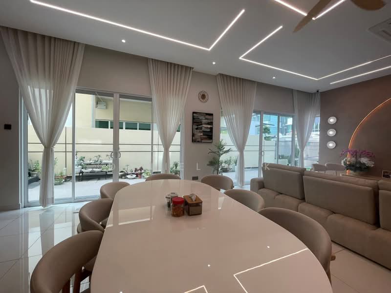 Rumah Berkembar untuk Dijual di Ambang Botanic 2 (Klang) - Daniel Kok - Living Room - PropertyGuru.com.my