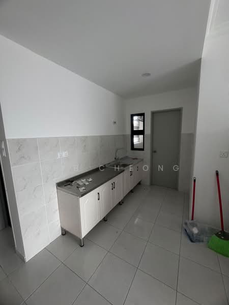Service Residence for Rent at Residensi Mutiara Kajang 2 - Bob Cheong - Kitchen - PropertyGuru.com.my