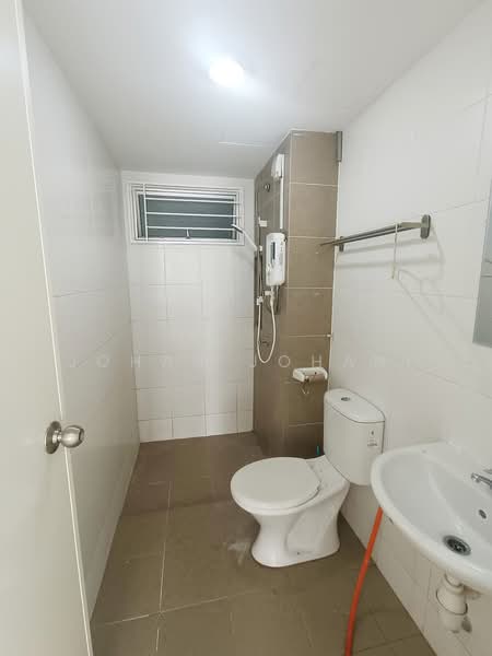 Pangsapuri untuk Dijual di D'Cassia - Johan Johani - Bathroom - PropertyGuru.com.my
