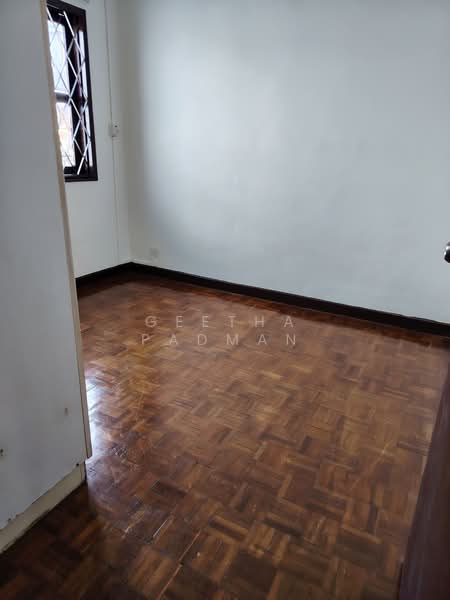Rumah Teres untuk Dijual di Usj 4 (Subang Jaya) - Geetha Padman - PropertyGuru.com.my