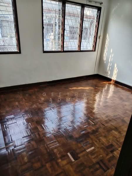 Rumah Teres untuk Dijual di Usj 4 (Subang Jaya) - Geetha Padman - PropertyGuru.com.my