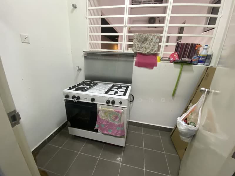 Service Residence for Rent at Savanna Executive Suite @ Southville City - Bob Cheong - Kitchen - PropertyGuru.com.my
