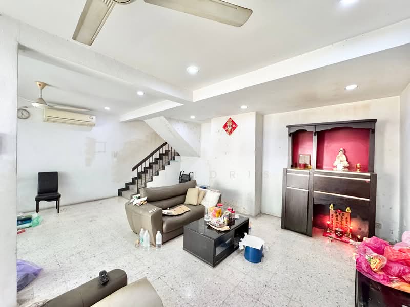 Rumah Teres 2.5 Tingkat untuk Dijual di Sri Petaling (Kuala Lumpur) - Ali Idris - Living Room - PropertyGuru.com.my