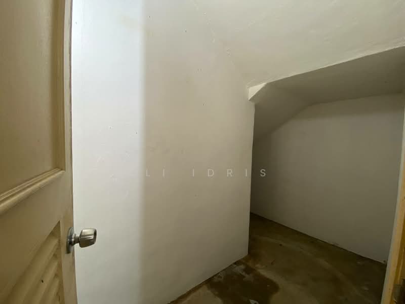Rumah Teres 2 Tingkat untuk Dijual di Seksyen 8 (Shah Alam) - Ali Idris - Interior - PropertyGuru.com.my