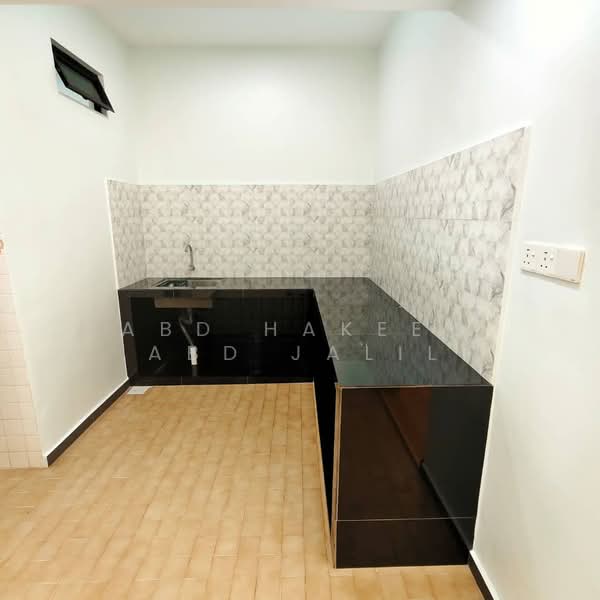 Rumah Teres 1 Tingkat untuk Dijual di Taman Ungku Tun Aminah (Skudai) - Abd Hakeem Abd Jalil - PropertyGuru.com.my