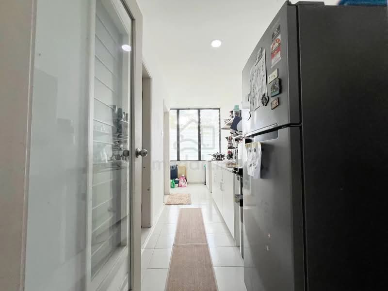 Rumah Bandar untuk Dijual di Shah Alam (Selangor) - Tom Yip - Kitchen - PropertyGuru.com.my