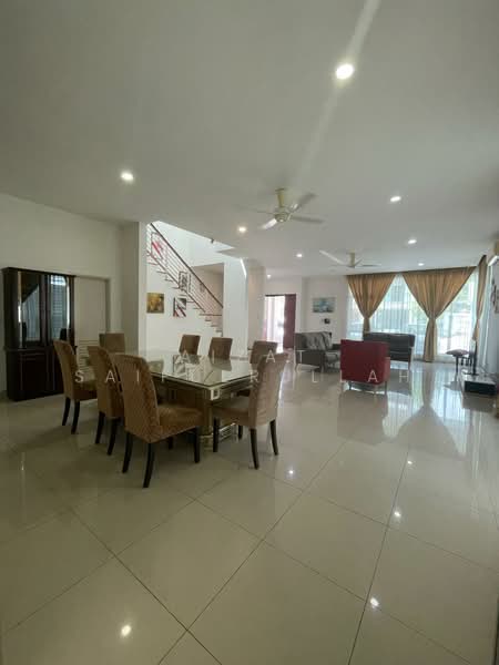 Semi-Detached House for Rent in Cyberjaya (Selangor) - Aizat Saifulrullah - Living Room - PropertyGuru.com.my
