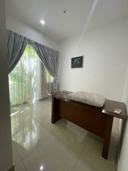 Semi-Detached House for Rent in Cyberjaya (Selangor) - Aizat Saifulrullah - Study - PropertyGuru.com.my