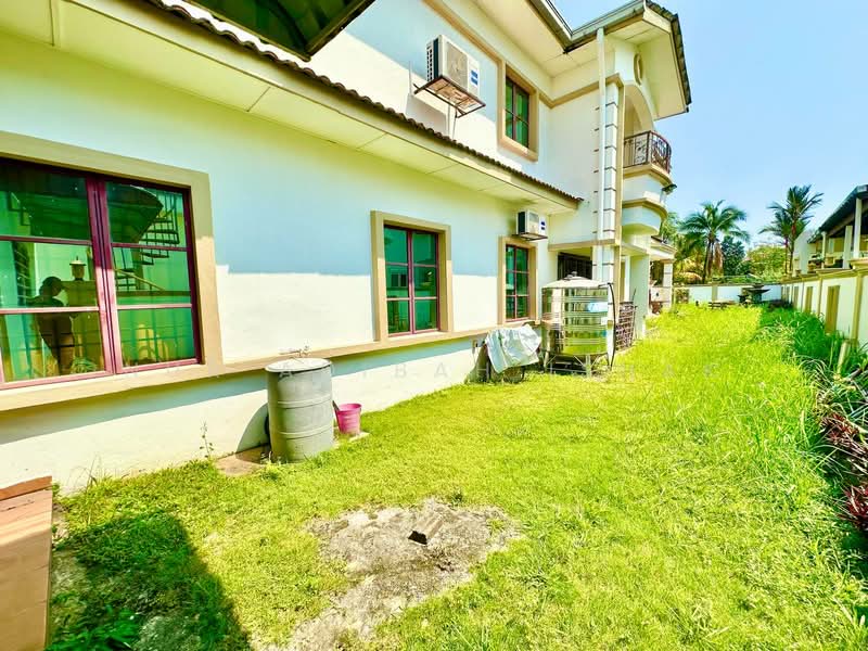 Semi-Detached House for Sale in Taman Lestari Perdana (Seri Kembangan) - Nur Adibah Ishak - PropertyGuru.com.my