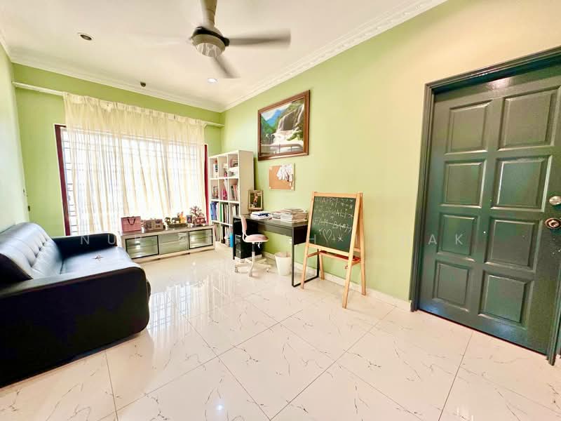 Semi-Detached House for Sale in Taman Lestari Perdana (Seri Kembangan) - Nur Adibah Ishak - PropertyGuru.com.my