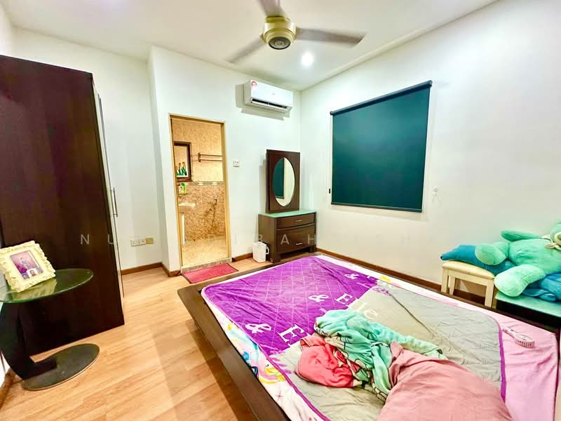 Semi-Detached House for Sale in Taman Lestari Perdana (Seri Kembangan) - Nur Adibah Ishak - PropertyGuru.com.my