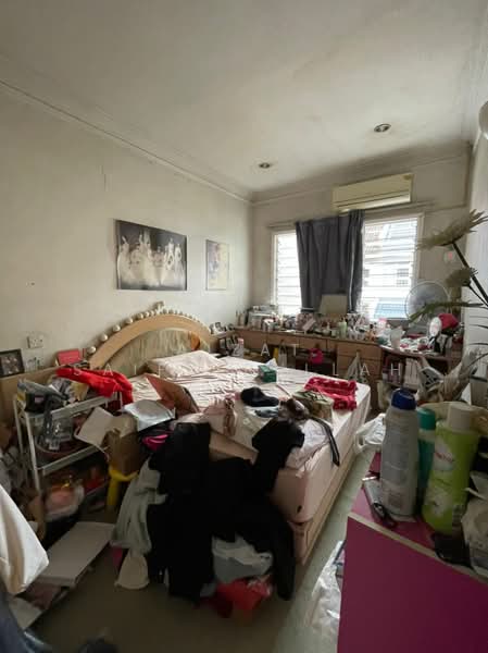 Rumah Teres untuk Dijual di Usj 2 (Subang Jaya) - Aizat Saifulrullah - Bedroom - PropertyGuru.com.my
