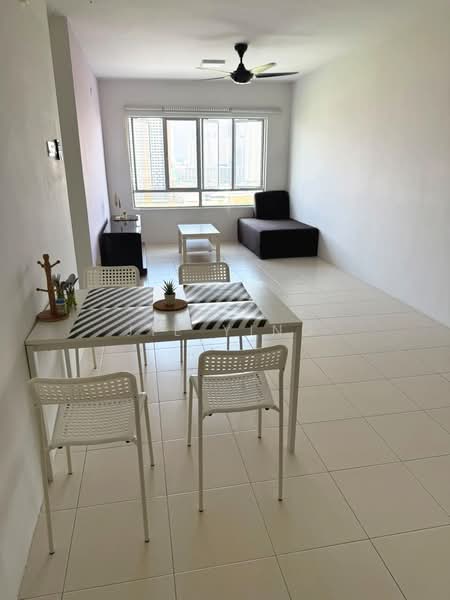 Apartment for Rent at Suria @ Hijau E-Komuniti - Jie Ying - Living Room - PropertyGuru.com.my