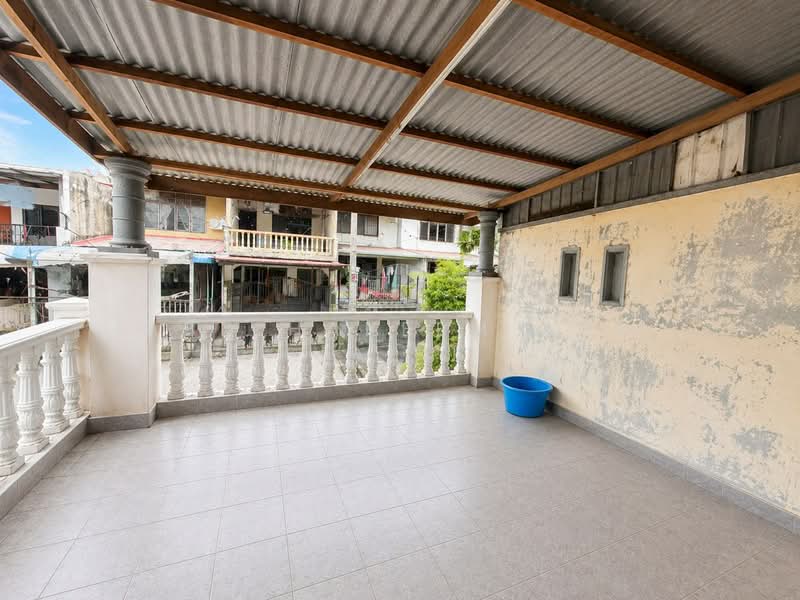 2-storey Terraced House for Sale in Taman Johor Jaya (Johor Bahru) - Abd Hakeem Abd Jalil - PropertyGuru.com.my