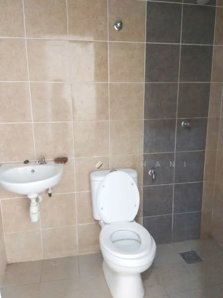 Apartment for Sale at Citra Embun - Johan Johani - Bathroom - PropertyGuru.com.my