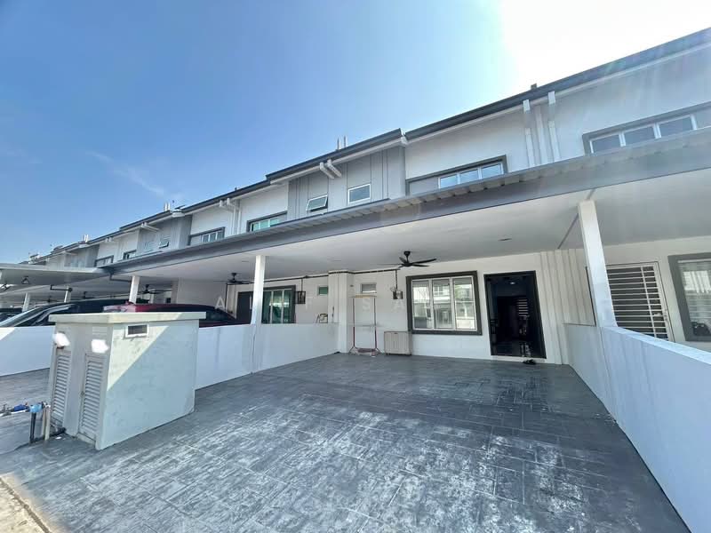 Terraced House for Sale in Kuala Selangor (Selangor) - Alif Saad - PropertyGuru.com.my