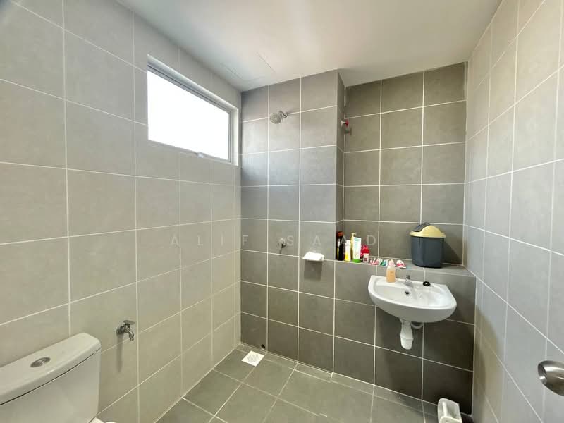 Terraced House for Sale in Kuala Selangor (Selangor) - Alif Saad - PropertyGuru.com.my