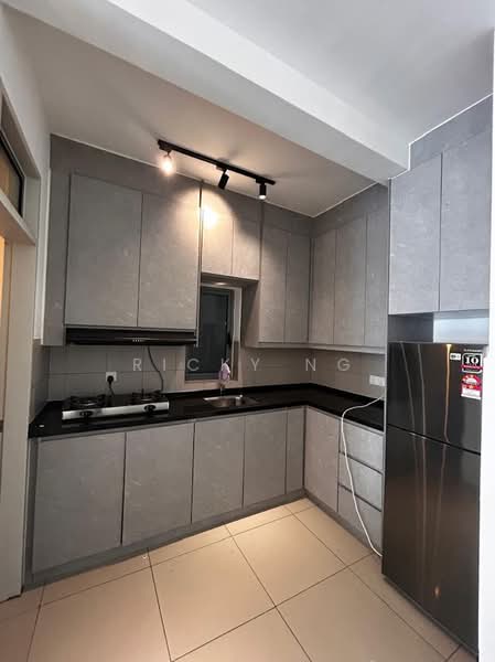 Kondominium untuk Disewa di Sky Awani Residensi 3 - Ricky Ng - Kitchen - PropertyGuru.com.my