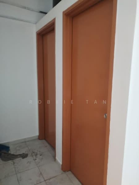 Shop / Office for Sale in Bandar Seri Alam (Masai) - Robbie Tan - Interior - PropertyGuru.com.my