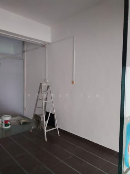 Shop / Office for Sale in Bandar Seri Alam (Masai) - Robbie Tan - Interior - PropertyGuru.com.my