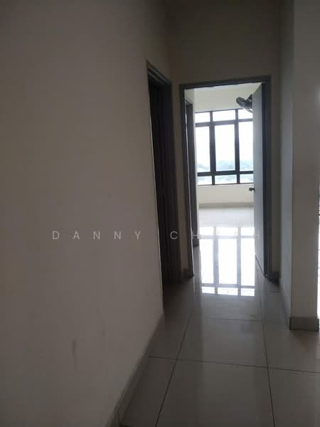 Kondominium untuk Dijual di One Damansara - Danny Chuah - Corridor - PropertyGuru.com.my