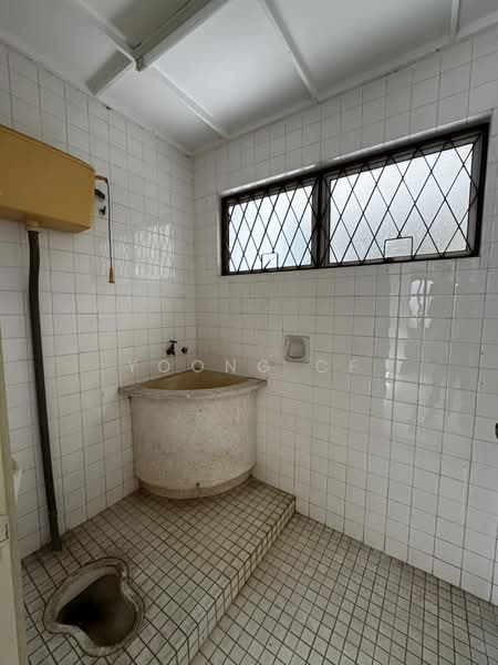 Bungalow for Sale in Taman Tun Dr Ismail (Kuala Lumpur) - Yoong CF - Bathroom - PropertyGuru.com.my