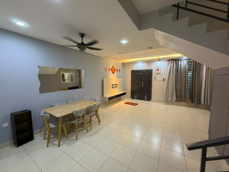 2.5-storey Terraced House for Sale in Taman Scientex Senai (Senai) - Zoey Lee - Living Room - PropertyGuru.com.my