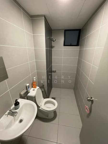Kondominium untuk Dijual di Mizumi Residences - Cheery Cheong - Bathroom - PropertyGuru.com.my